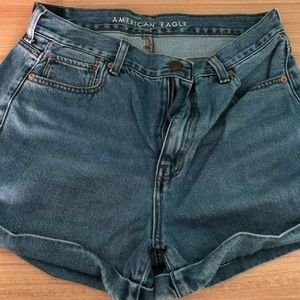 Women’s American Eagle Mom Shorts